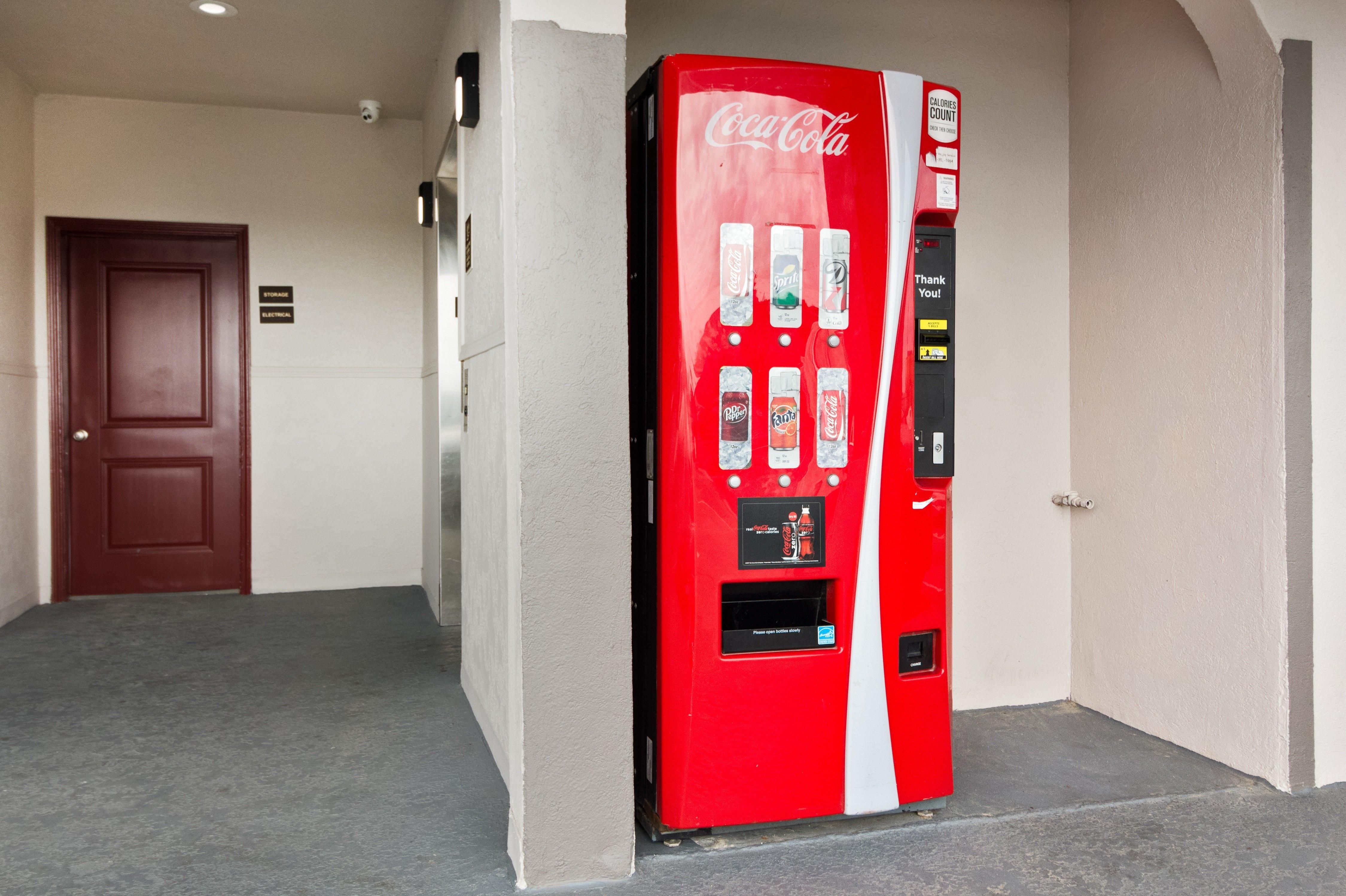 Red Roof Inn Plus + Galveston - Beachfront エクステリア 写真