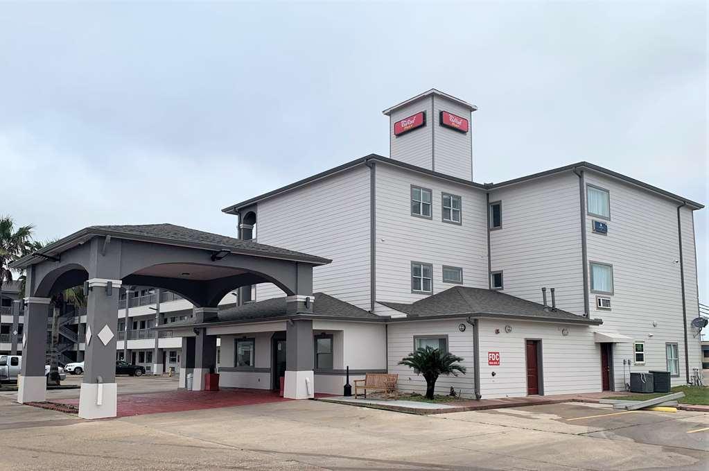 Red Roof Inn Plus + Galveston - Beachfront エクステリア 写真